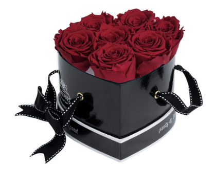 6 Roses Heart- Black Lacquer